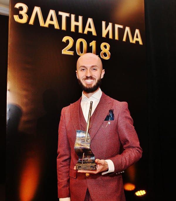 АКАДЕМИЯТА ЗА МОДА ПРИСЪДИ „ЗЛАТНА ИГЛА 2018“